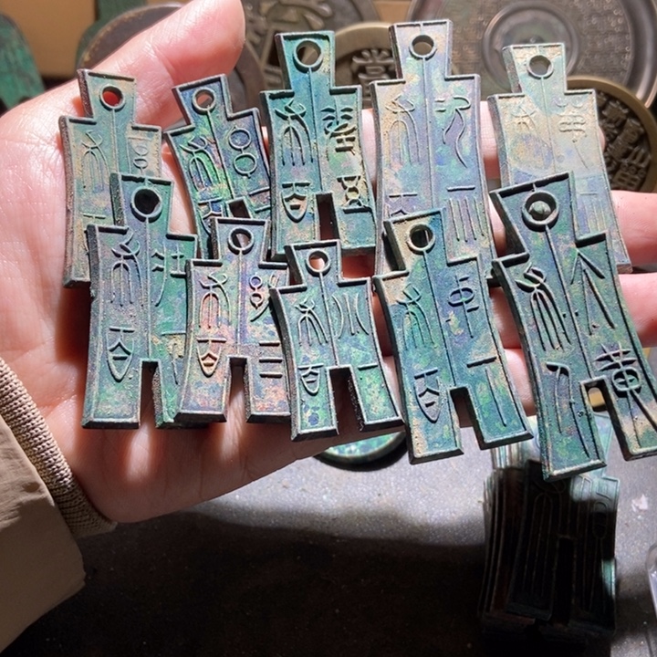 铜现代工艺品仿制品