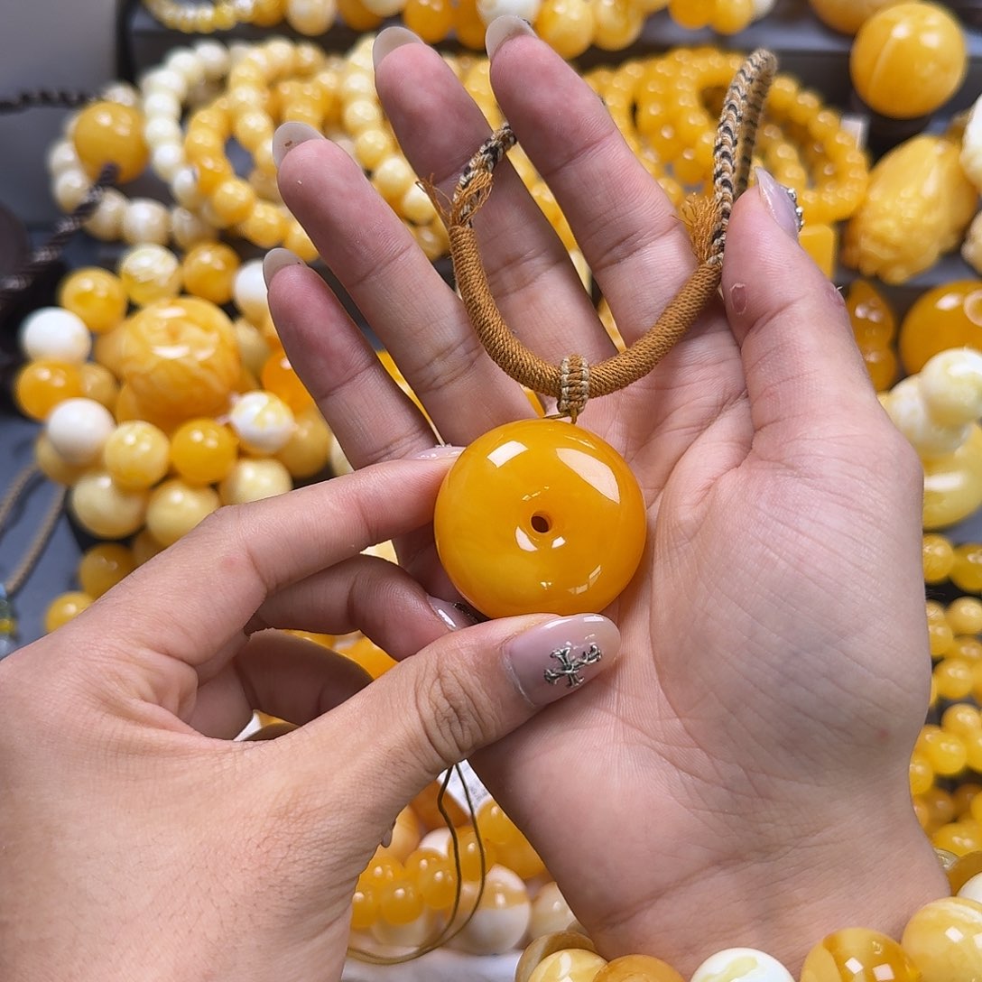 蜜蜡珠宝奇石未镶嵌平安扣