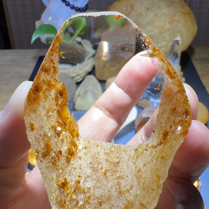 水晶原石未镶嵌水晶