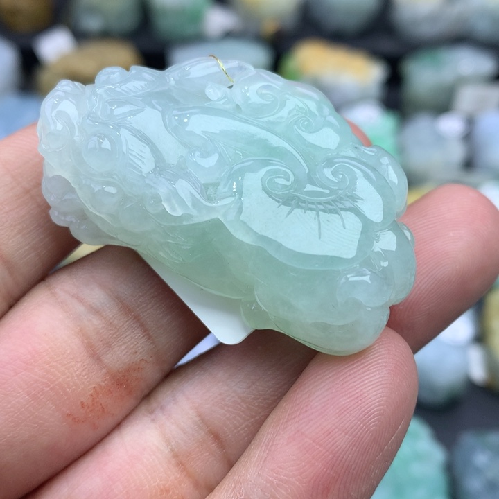 翡翠颈饰未镶嵌天然缅甸A货翡翠貔貅吊坠