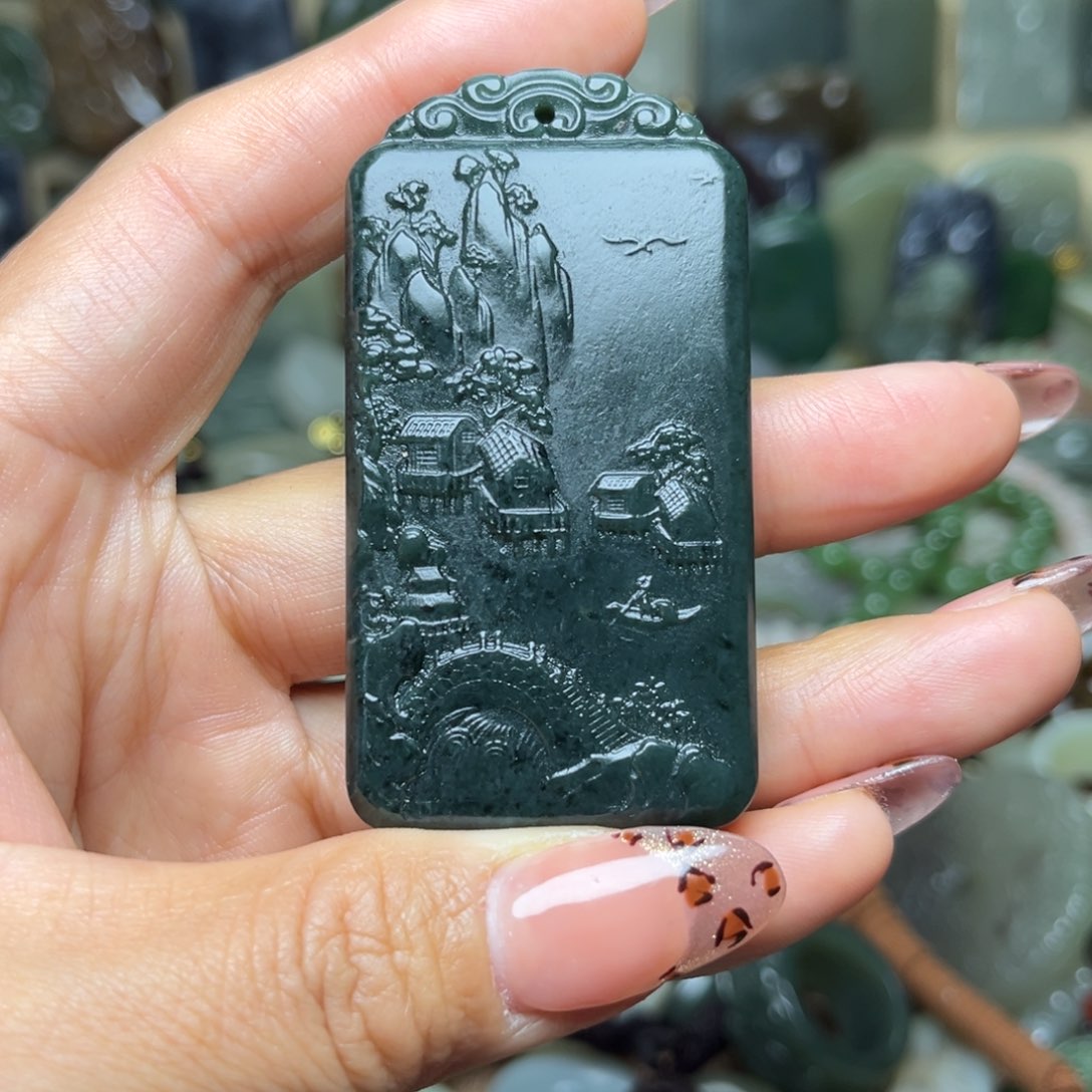 和田玉颈饰未镶嵌