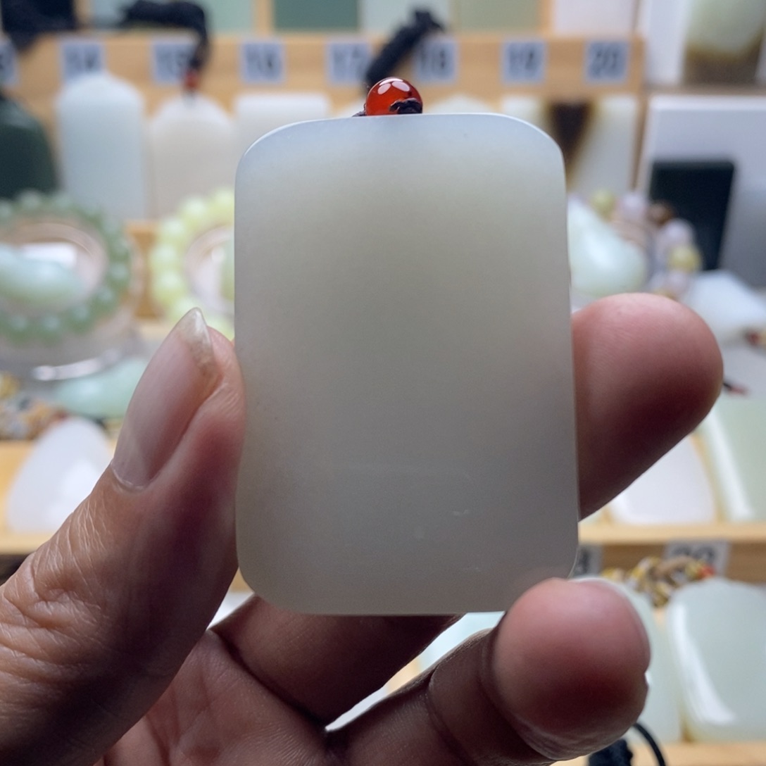 未镶嵌和田玉挂件
