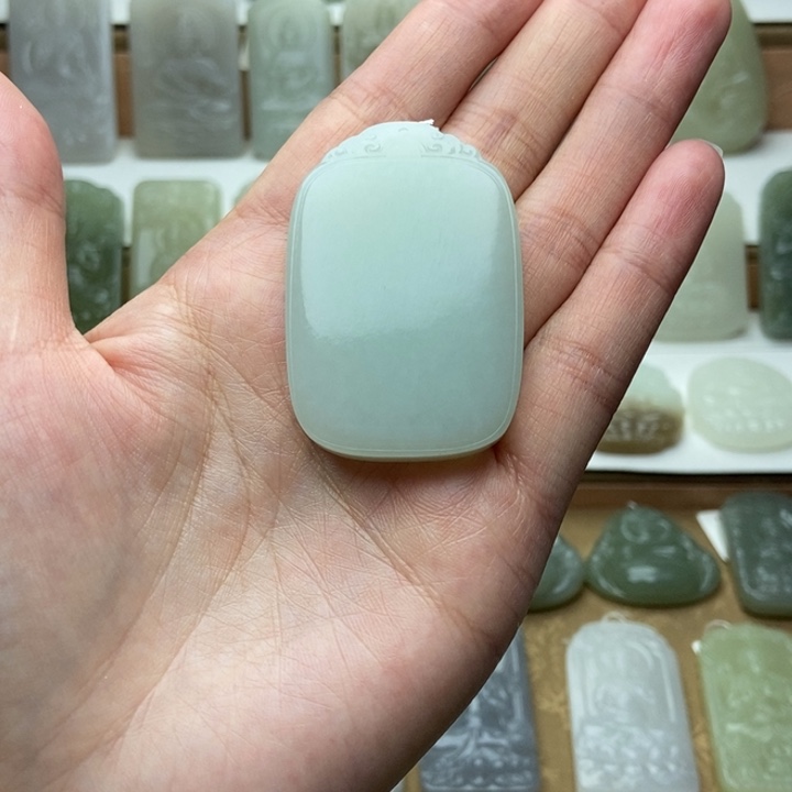 缘***3和田玉未镶嵌颈饰