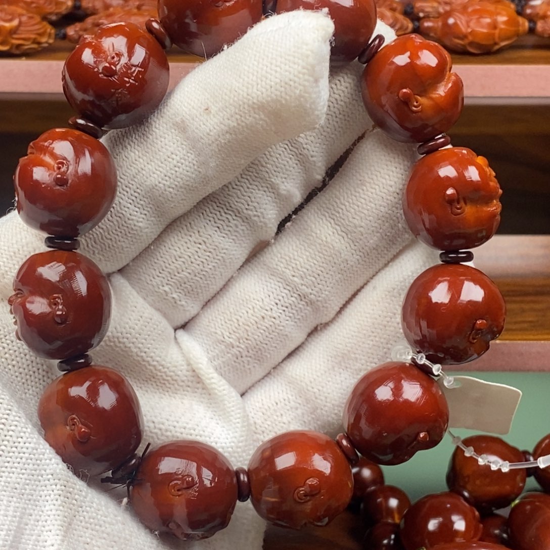 L***y木质橄榄核回血直播间