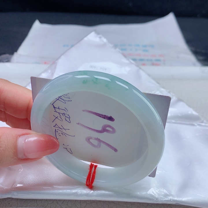 翡翠手镯未镶嵌5354545454