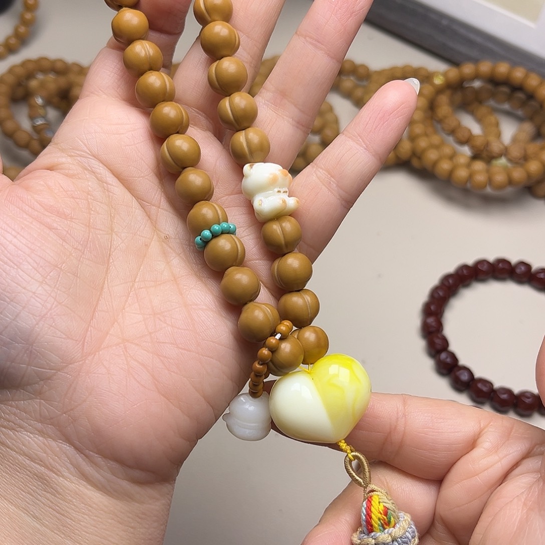 猴头核桃吊坠10➕屁桃