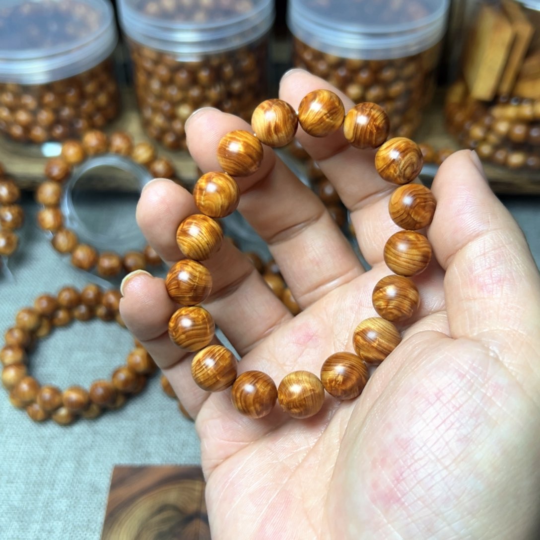 柏木（崖柏）1.2黄金底闪电 