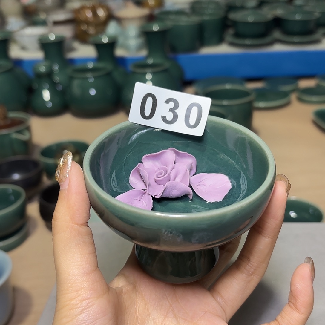 龙泉云间青瓷小米茶器