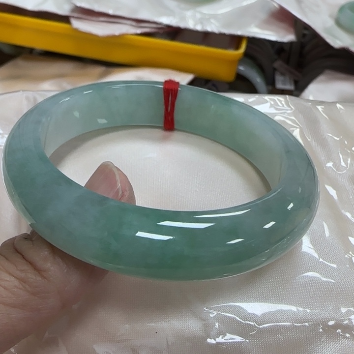 怡***乐翡翠未镶嵌手镯翡翠手镯天然A货