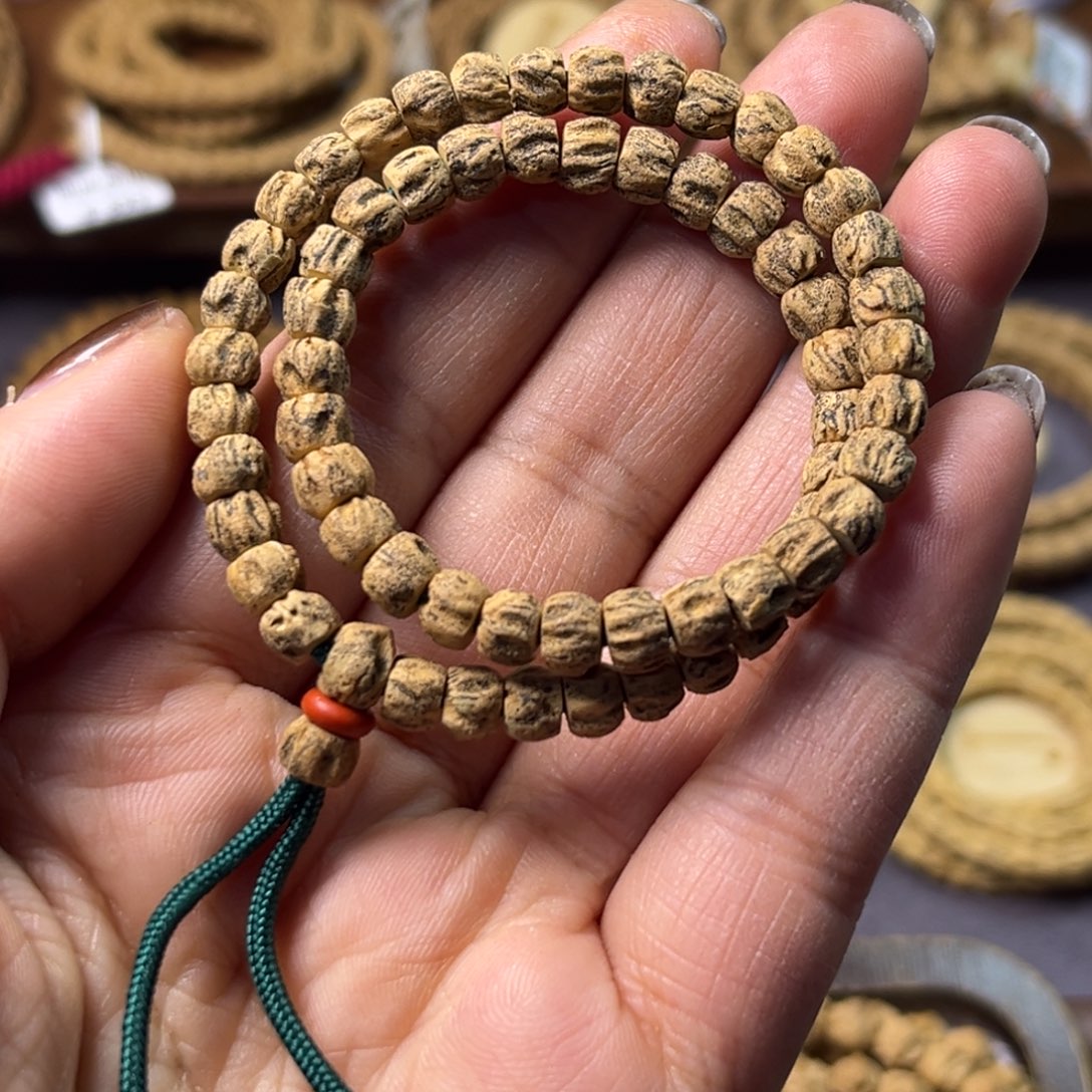 柏香籽/百香籽吊坠