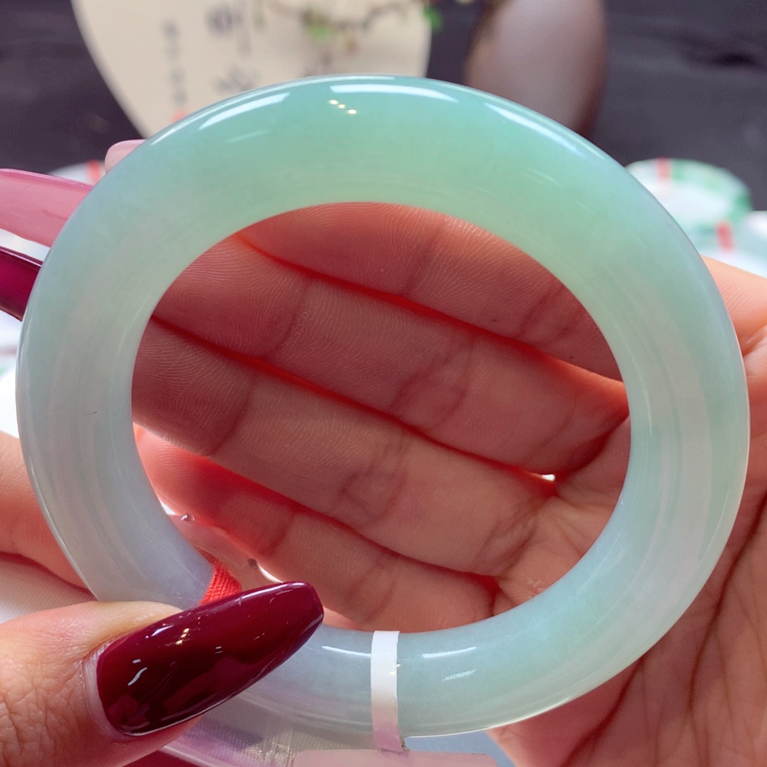 翡翠手镯未镶嵌胖圆21号66