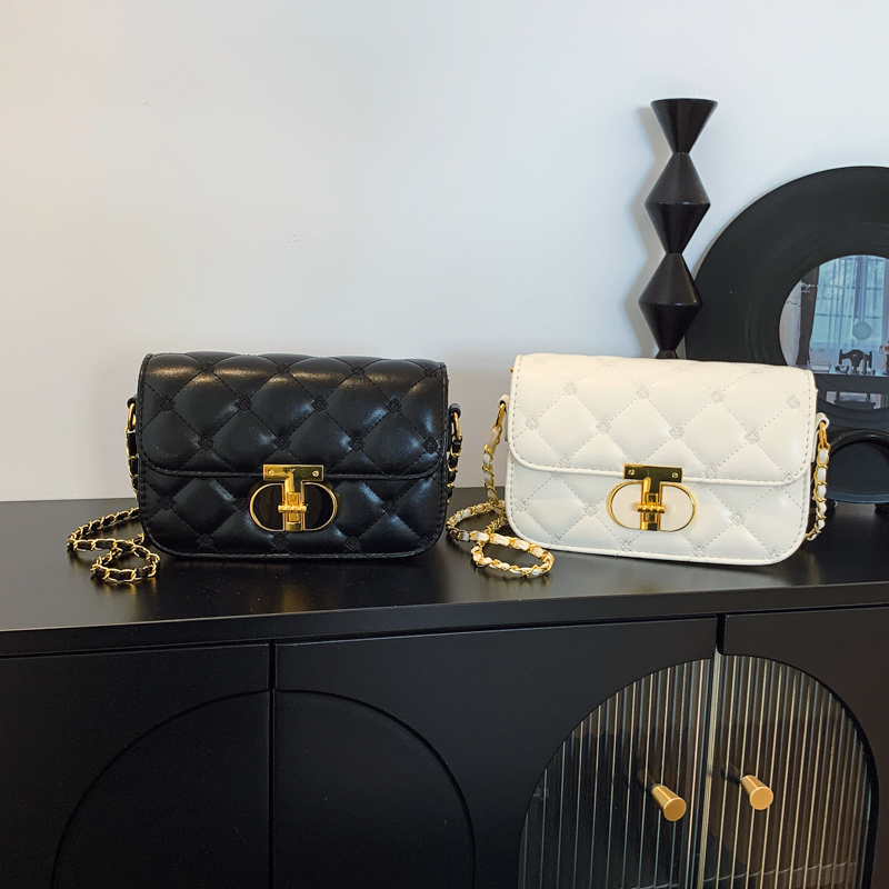 2025秋冬新款多隔层百搭实用高级轻奢小香风菱格包包女单肩斜跨