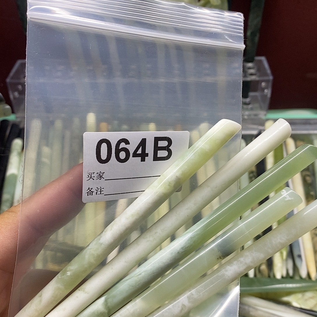 7***米蛇纹石玉合金发饰