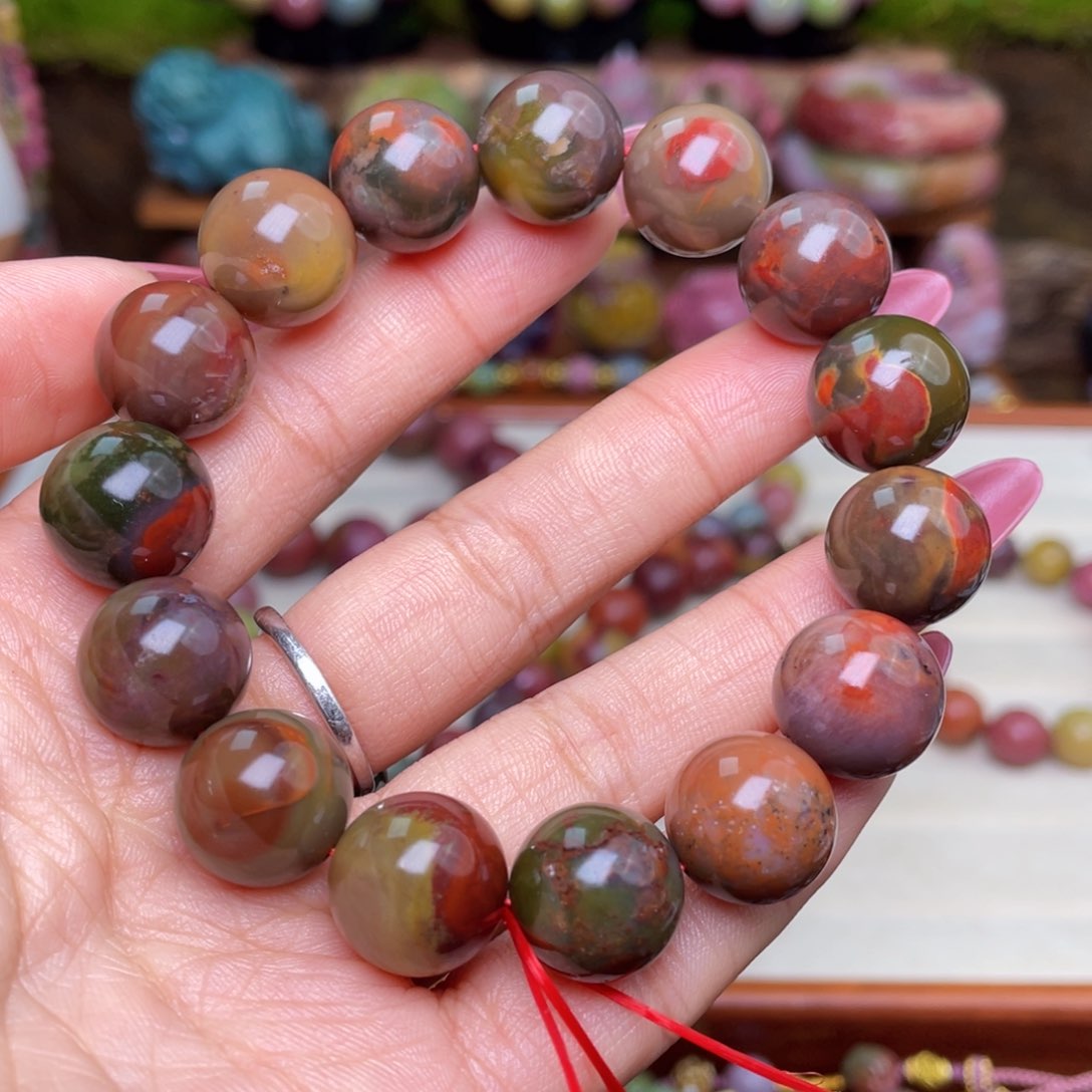 玛瑙/玉髓珠宝半成品未镶嵌盐源玛瑙福利包浆