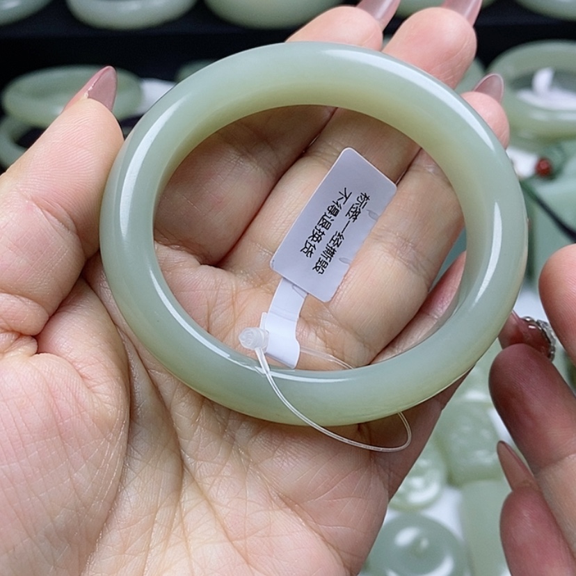 【闪购商品】和田玉手镯未镶嵌用****7