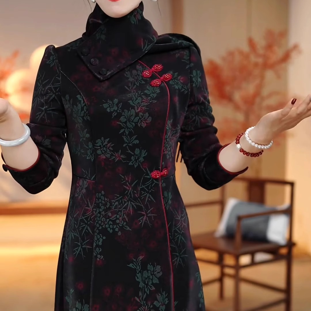 新中式2024秋冬新款女加绒加厚显瘦复古改良旗袍中长款立领连衣裙