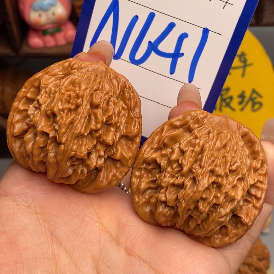 吊坠文玩核桃麦虎40