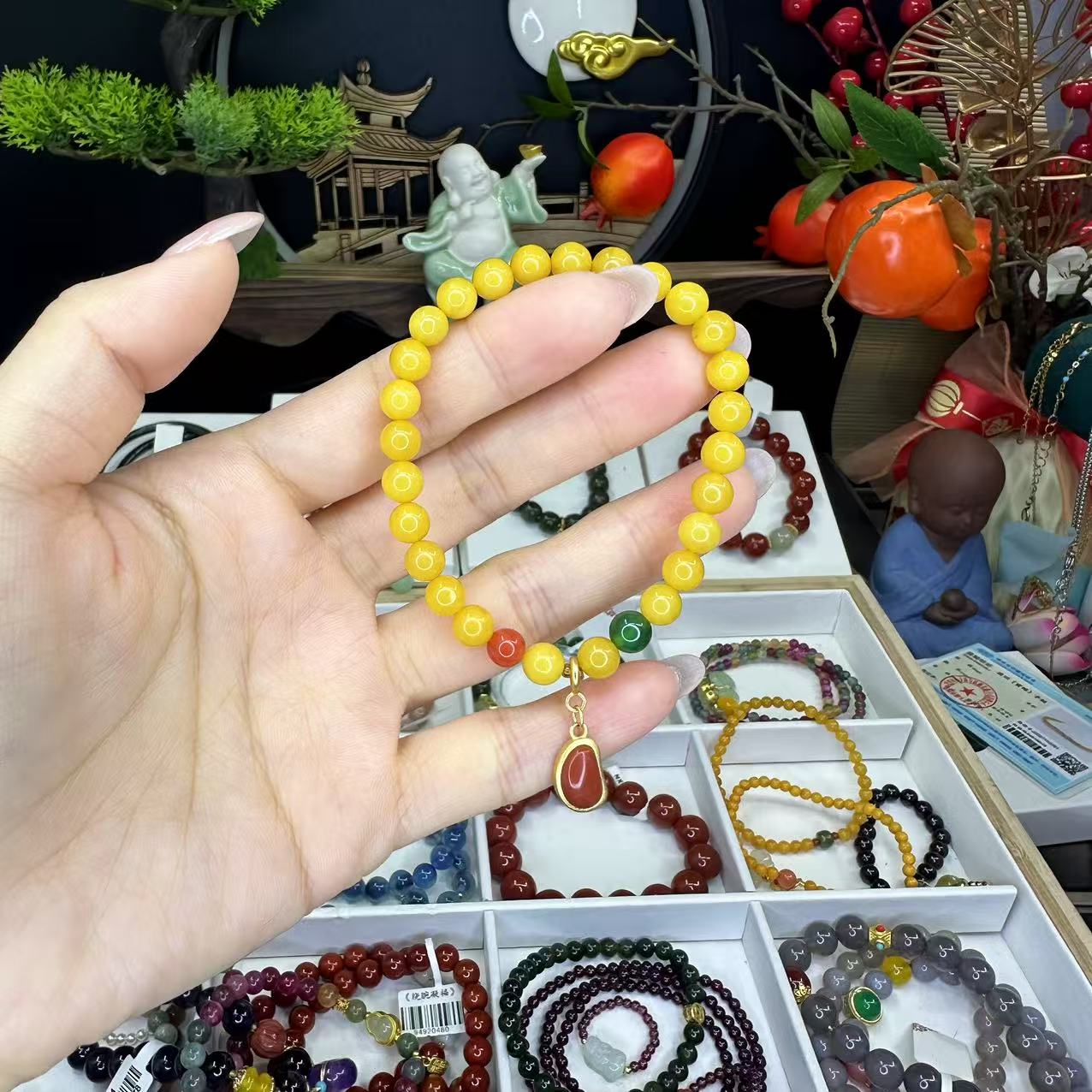 （新年好礼）蜜蜡相思豆手串039