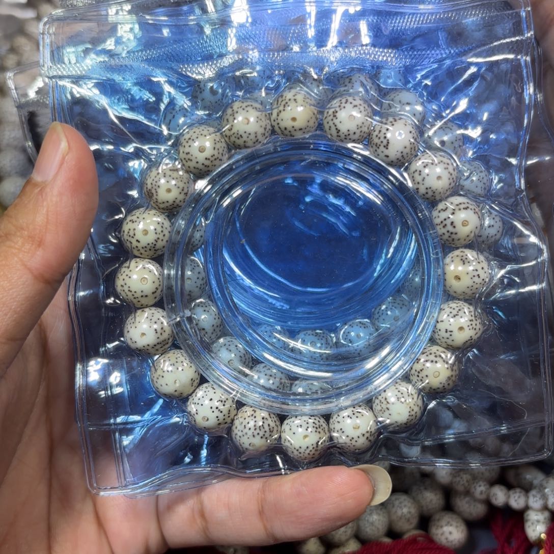 星月菩提手串星月石玉料11圆