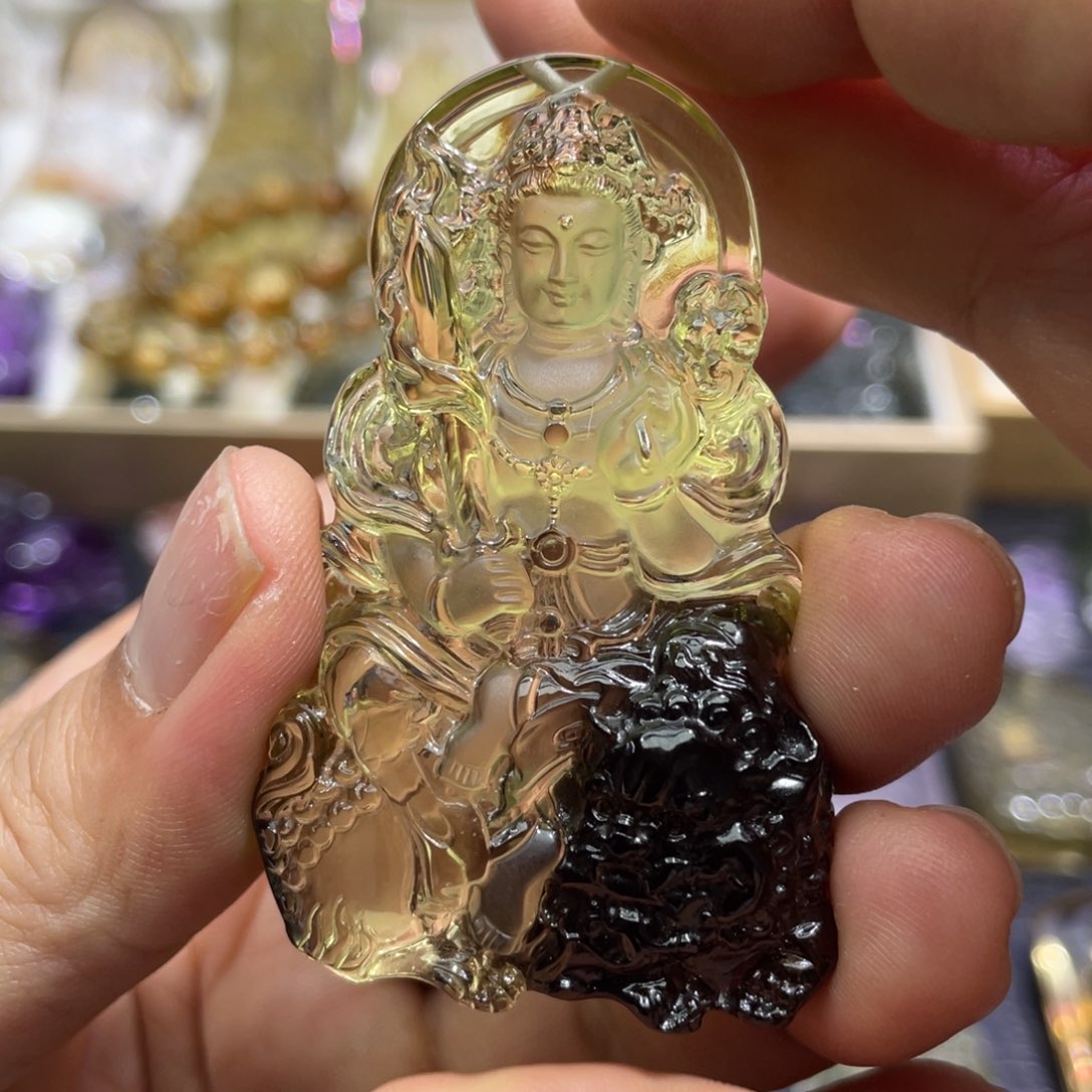 未镶嵌颈饰水晶定制