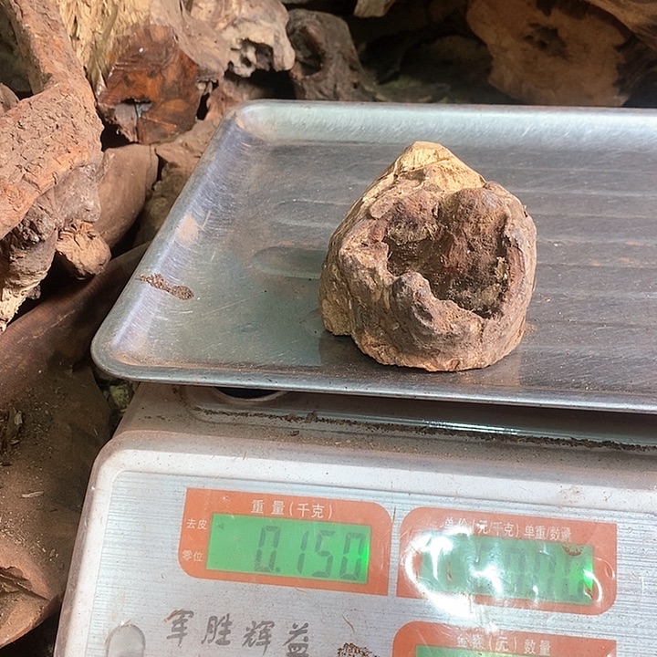 花梨木类小**岸降香黄檀