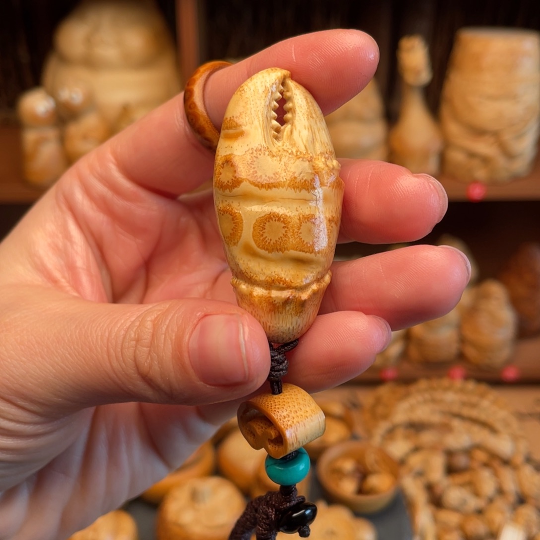 竹福利钉花蟹钳挂饰