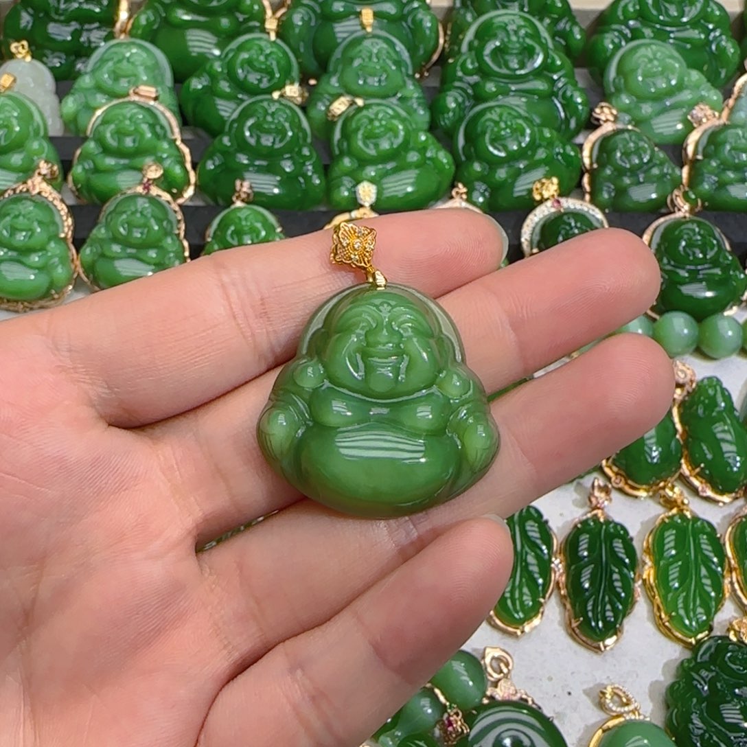 和田玉（碧玉）18K金镶嵌颈饰