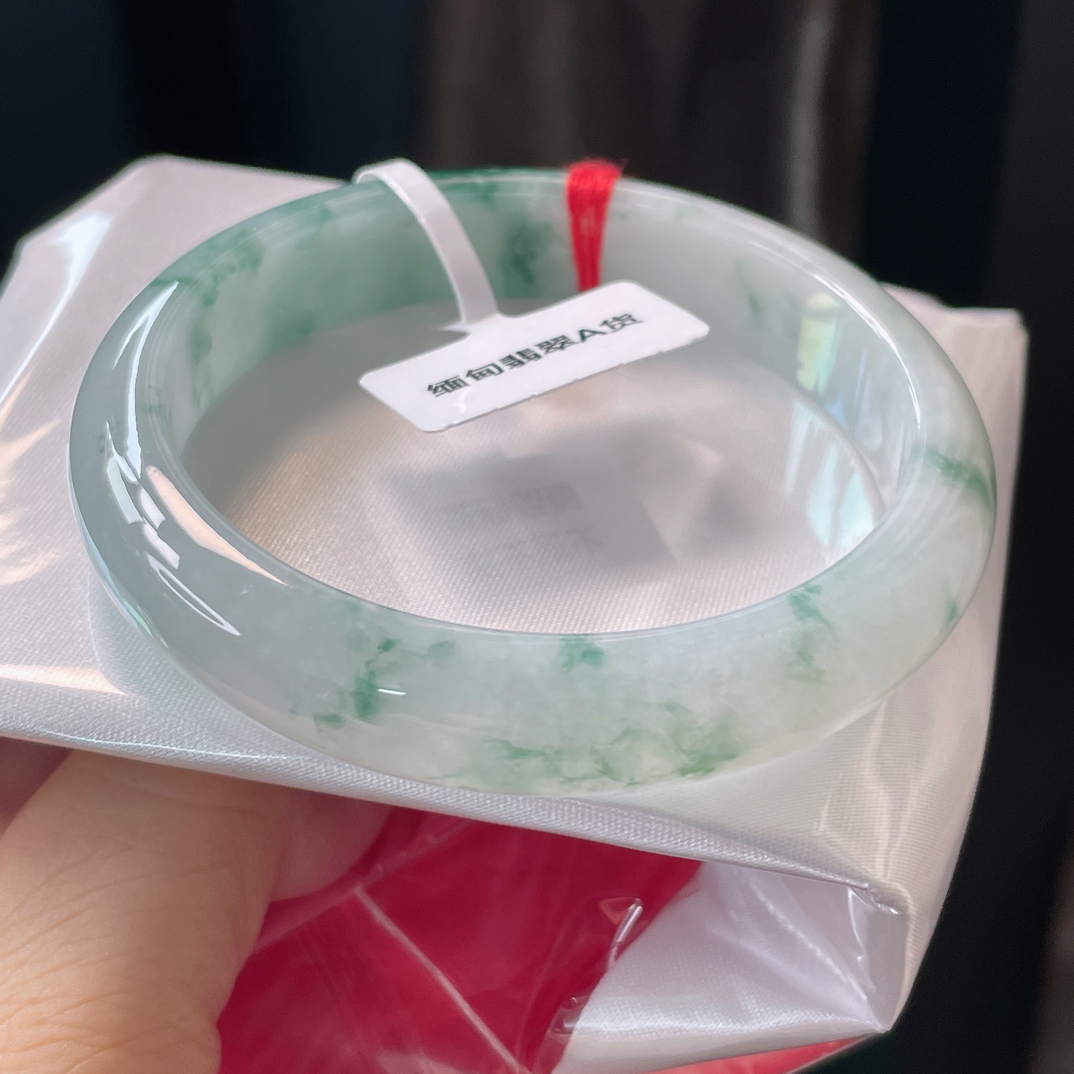0319缅甸天然A货翡翠手镯56圈冰飘花手镯时尚百搭女款精美玉手镯