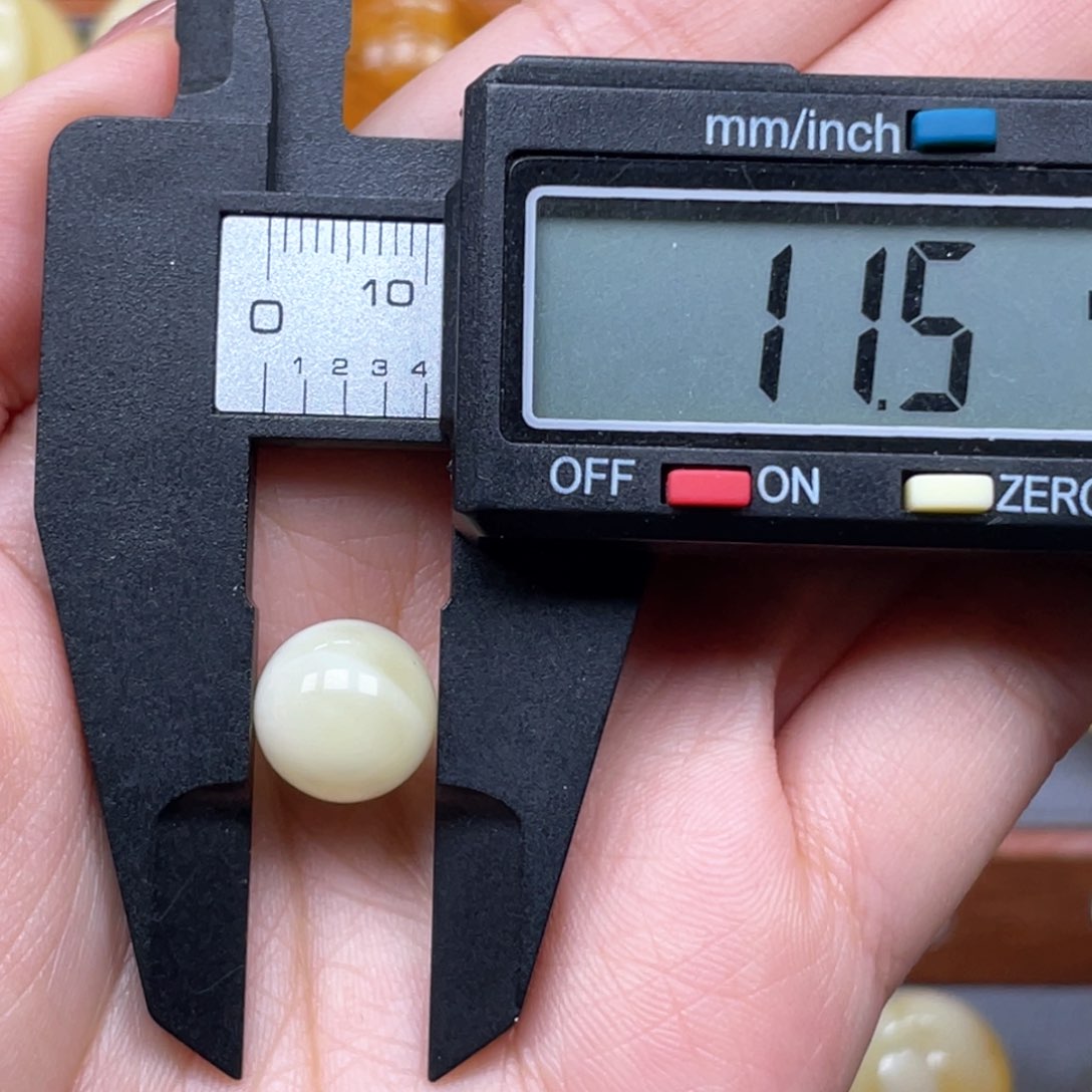 琥珀珠宝奇石未镶嵌物*