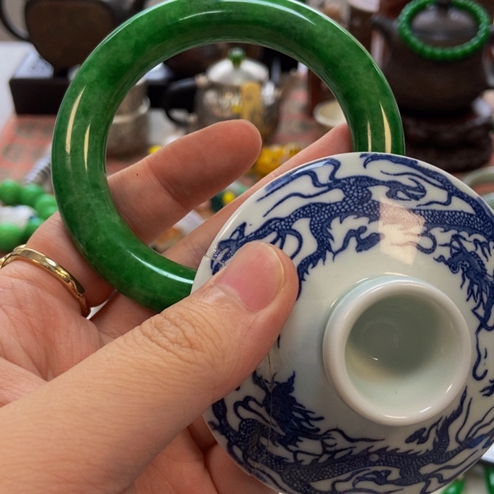 瓷片哈哈哈哈宝贝宝贝好吧 