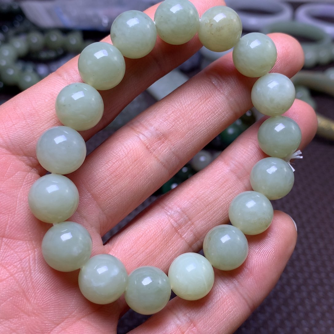 未镶嵌手串和田玉