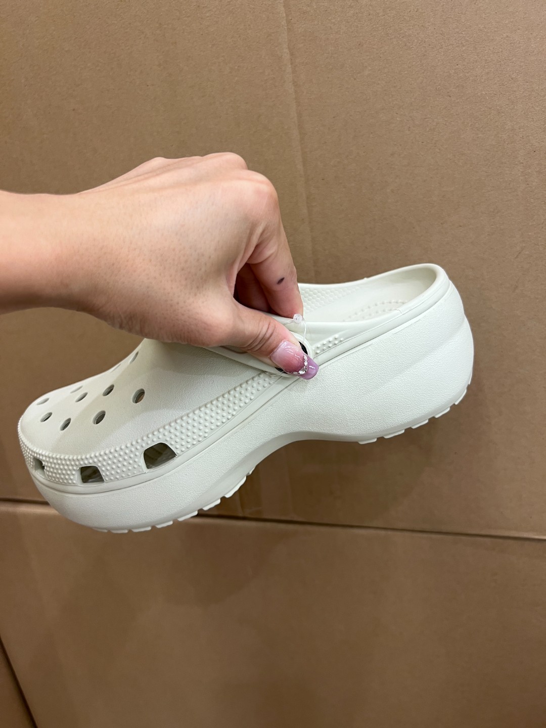 正品云朵-4.1cm'高跟洞洞鞋夏款2025