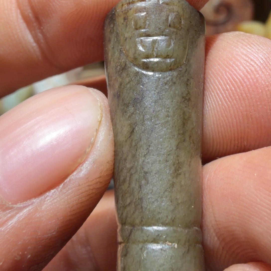 爱***肉和田玉（糖玉）未镶嵌颈饰