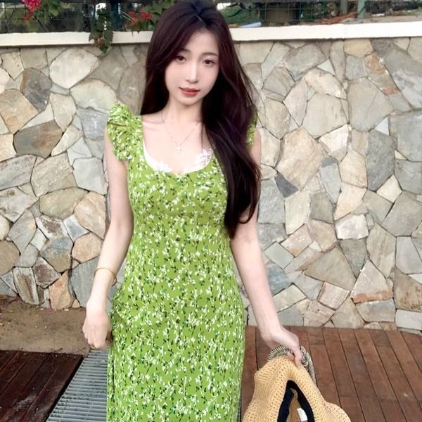 温柔风气质绿色碎花裙女装夏季高级感蕾丝边收腰显瘦连衣裙长裙