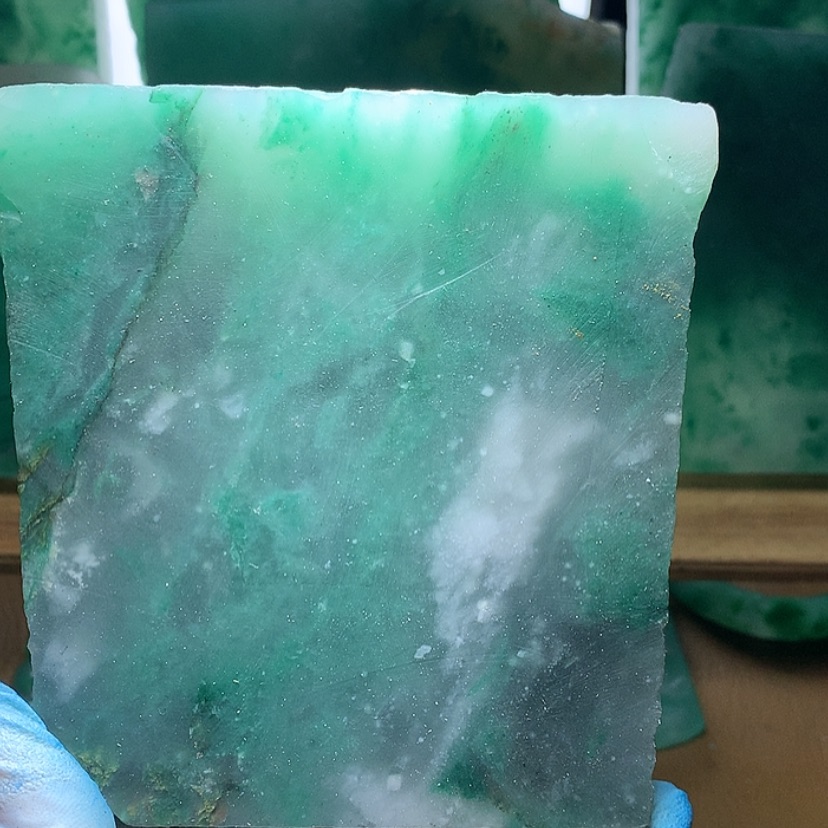 【闪购商品】定制石英质玉（非洲翠）瘦*猪