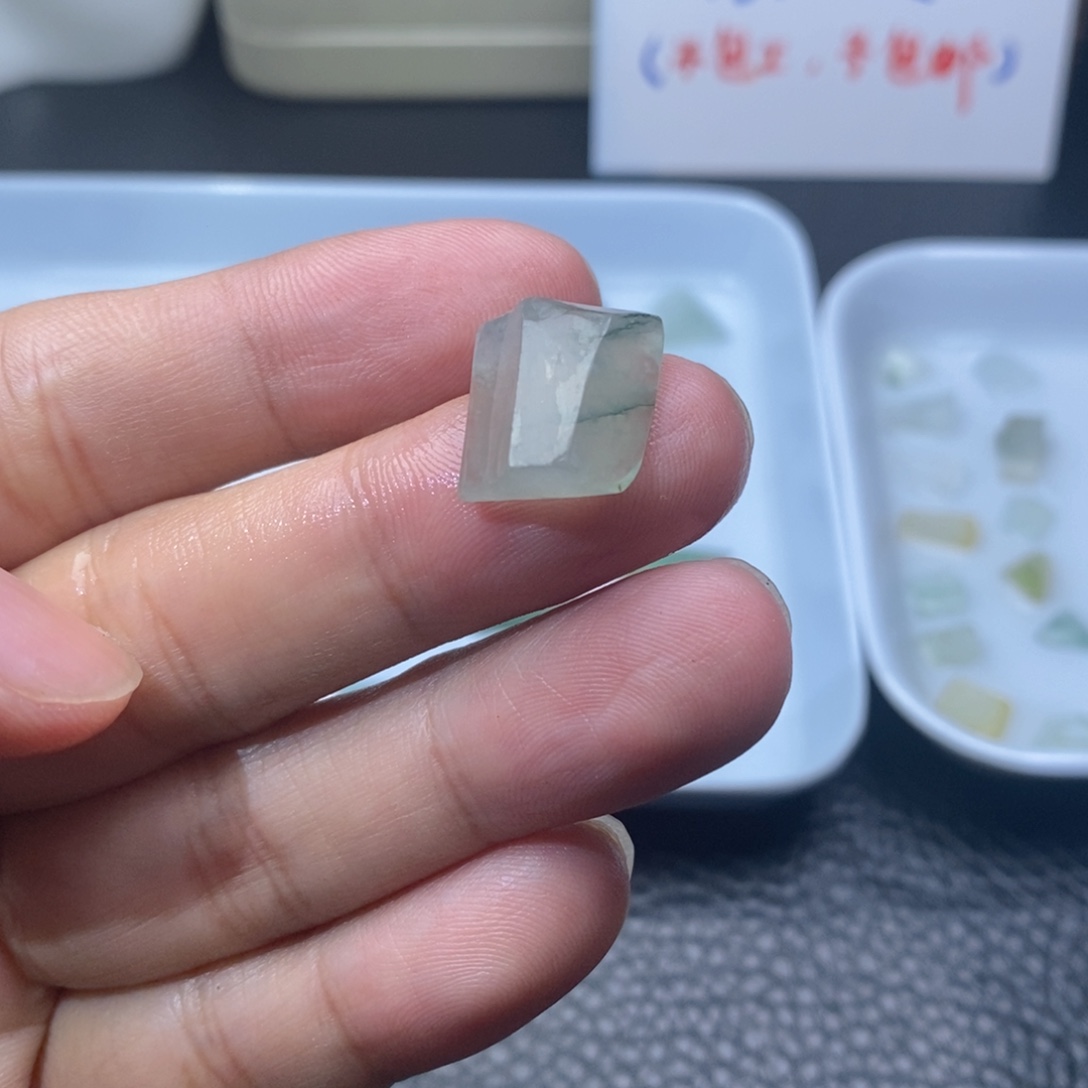 未镶嵌定制翡翠方牌