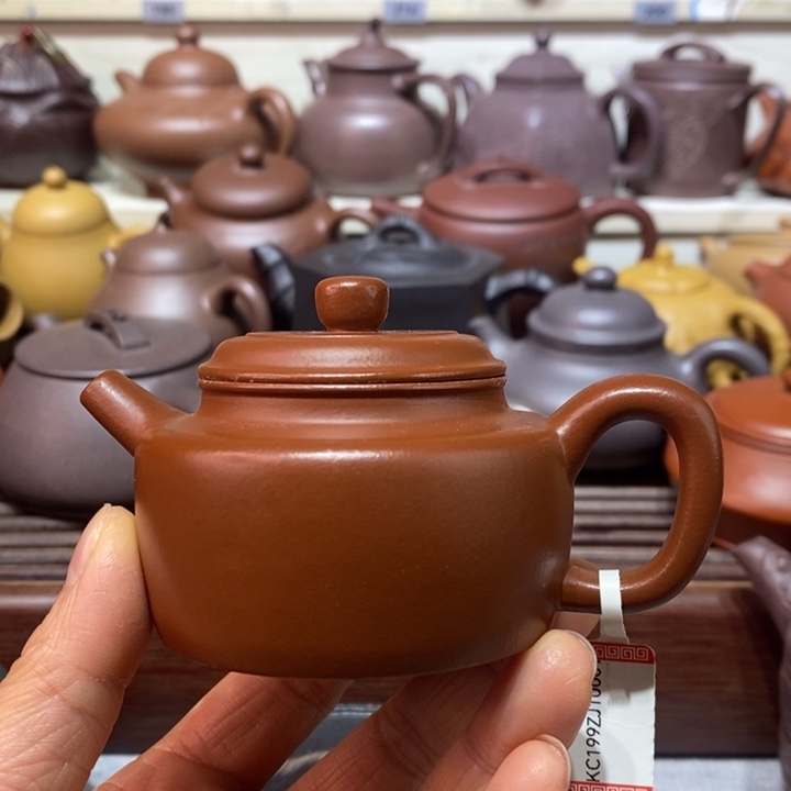 紫砂茶壶微瑕处理一把