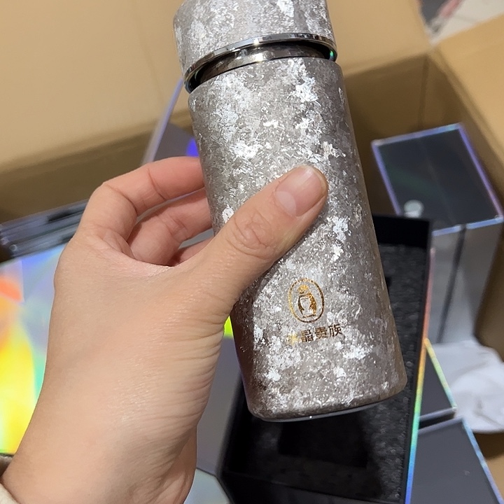 水晶贵族纯钛保温杯没有网220星空银色