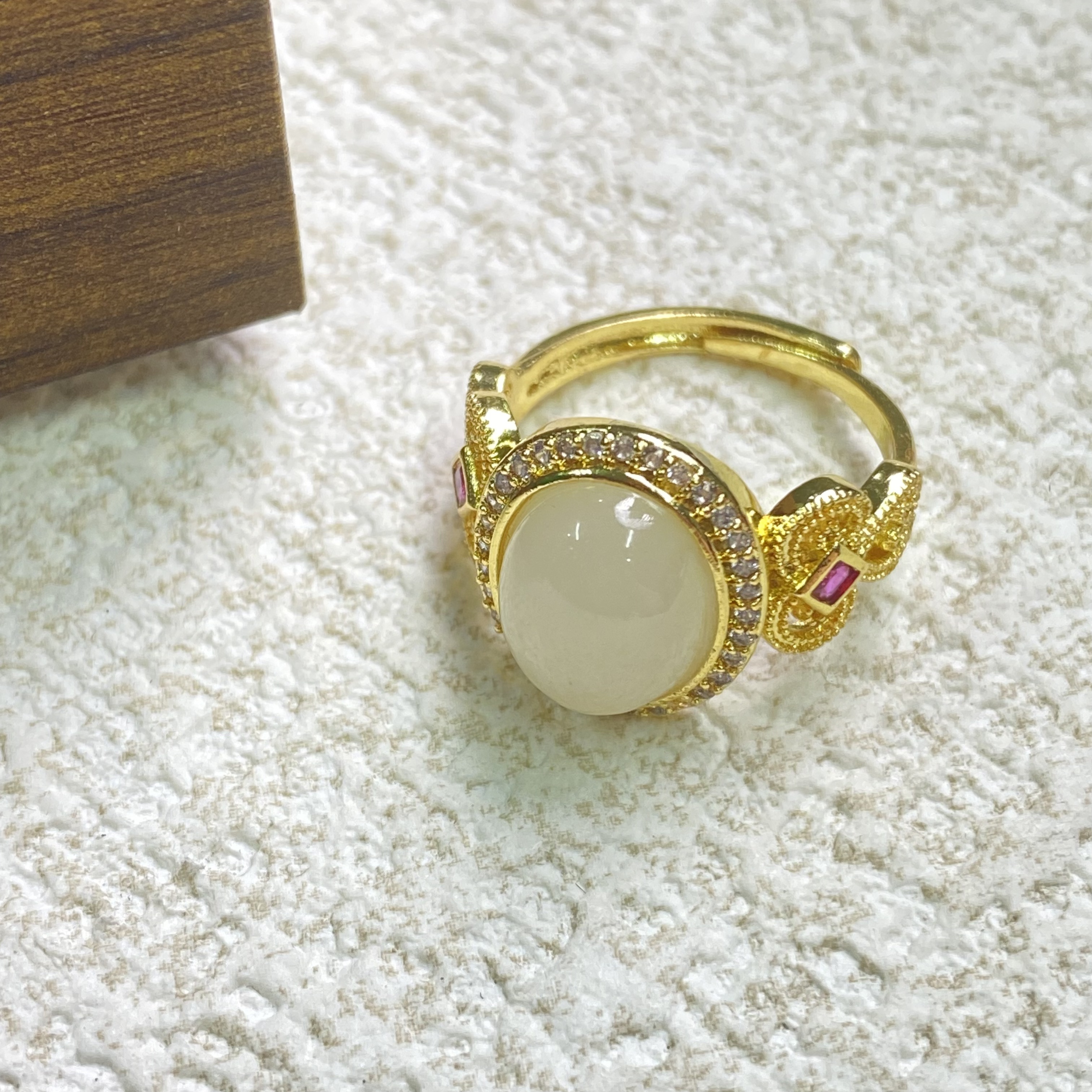 和田玉戒指多样性发其一YD1241