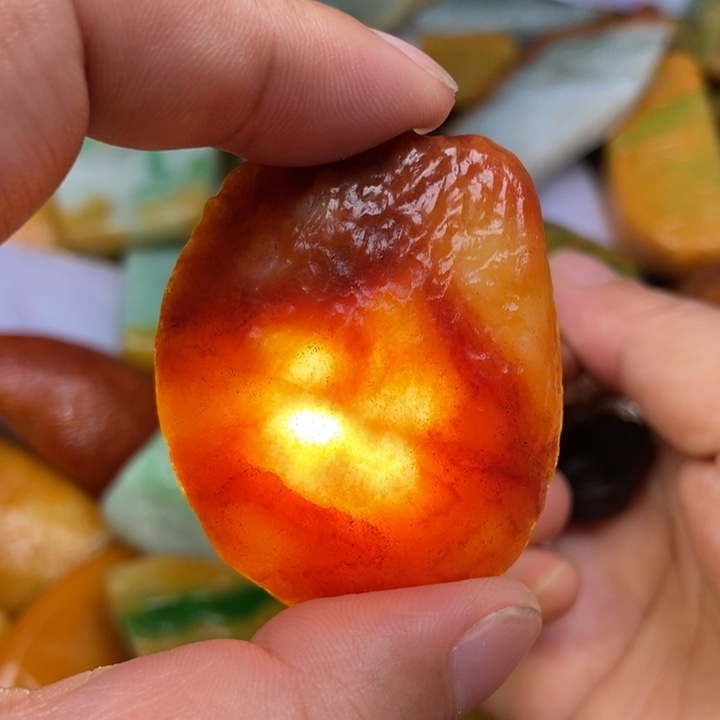 翡翠挂件未镶嵌缅甸翡翠