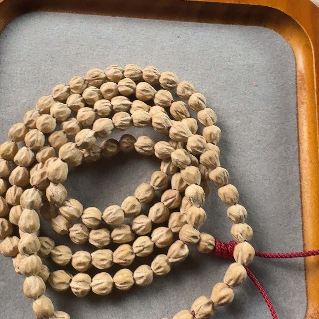 汀***蒲吊坠柏香籽/百香籽