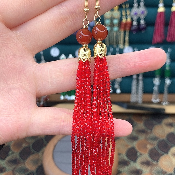 石英质玉耳钉合金