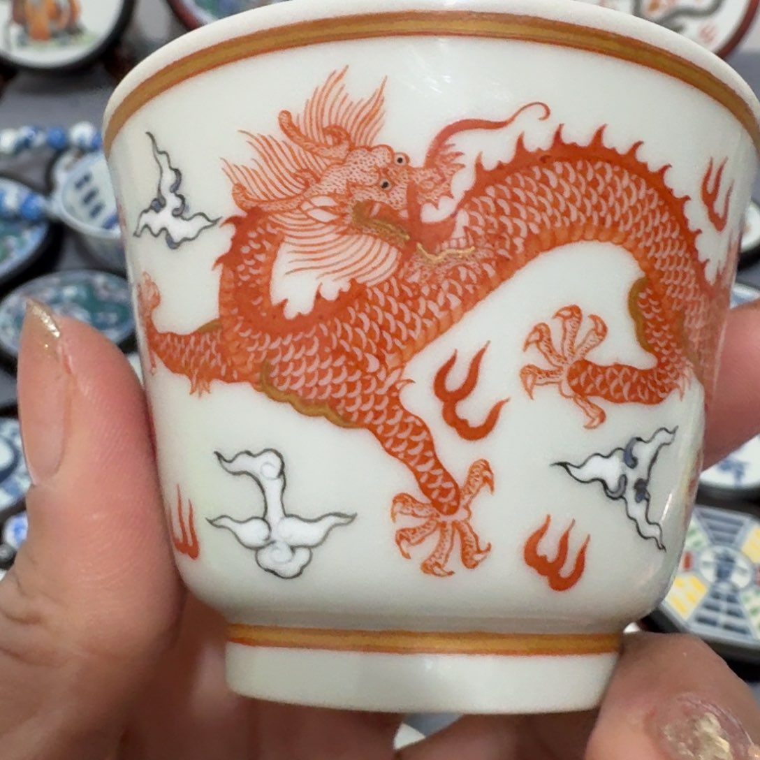 瓷片腾*精品龙杯子一个
