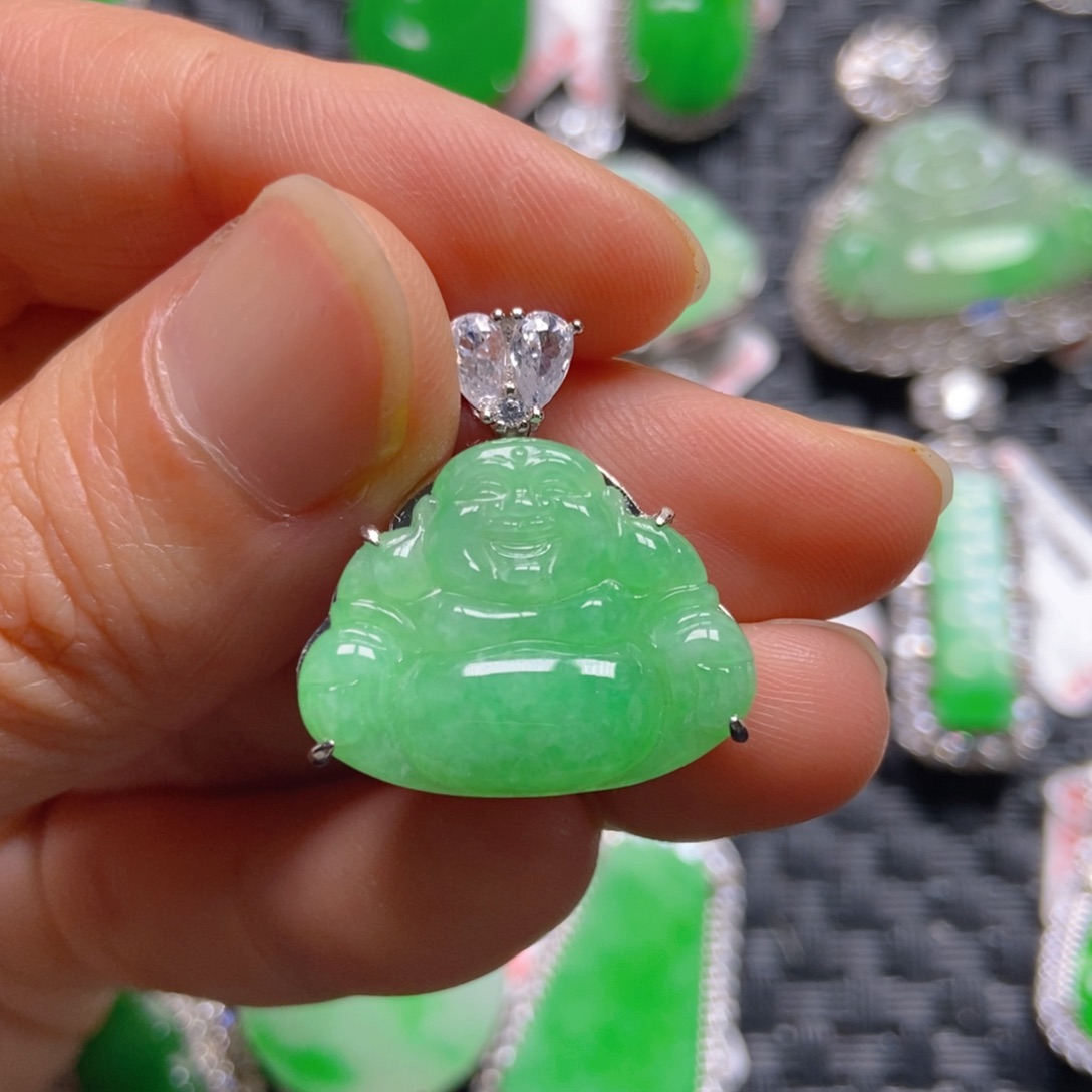 翡翠银S925镶嵌颈饰佛公吊坠