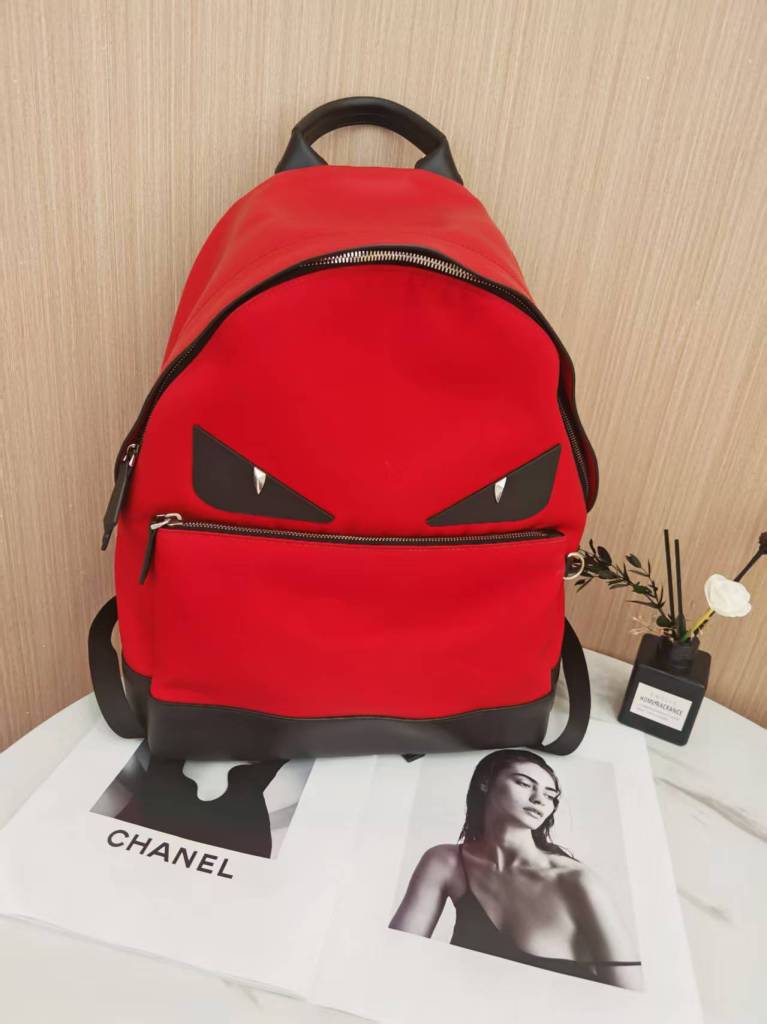 95新 FENDI/芬迪  芬迪双肩包5200