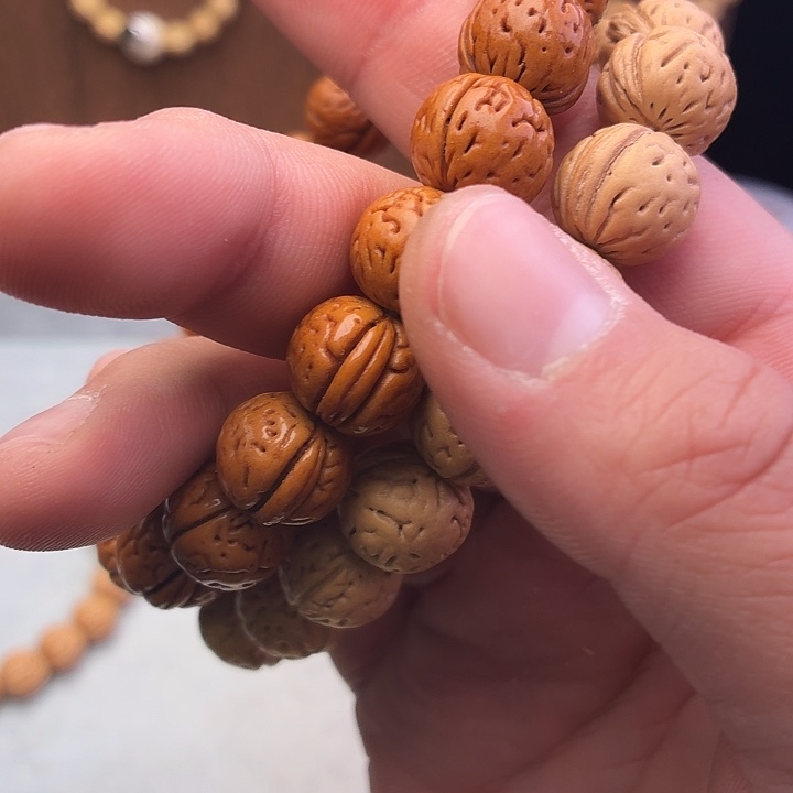 吊坠桃核111111111111