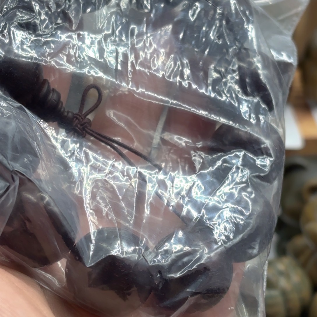 *****木小叶紫檀手串把件