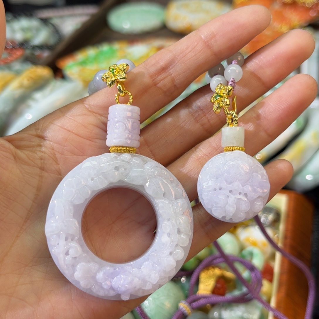 翡翠颈饰未镶嵌待编款