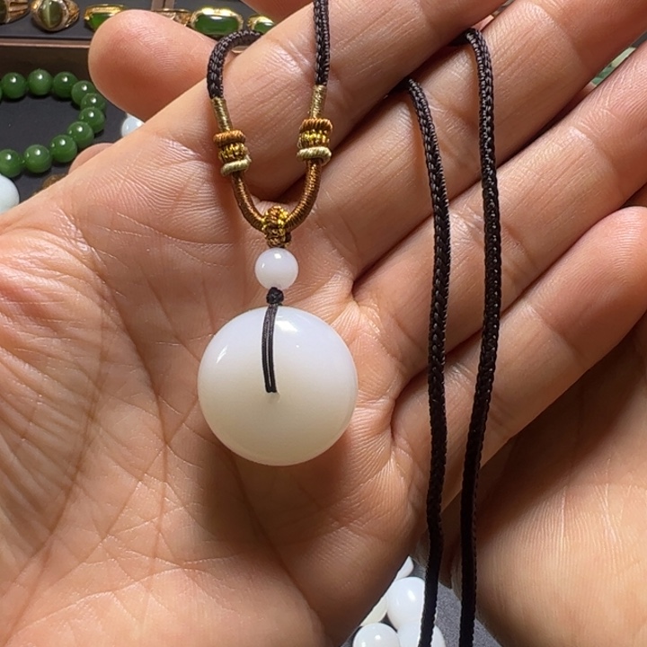 和田玉挂件未镶嵌