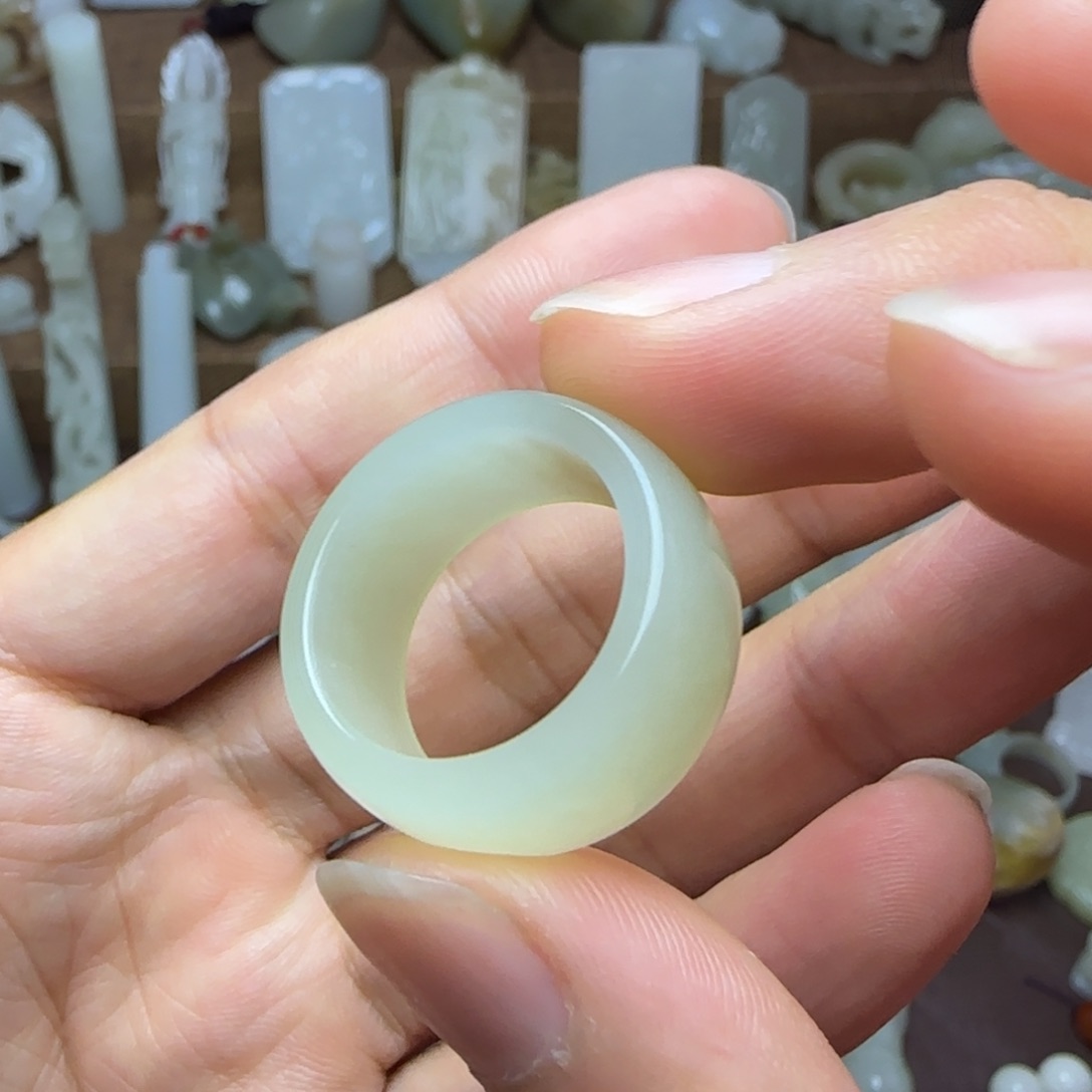 和田玉挂件未镶嵌19.2